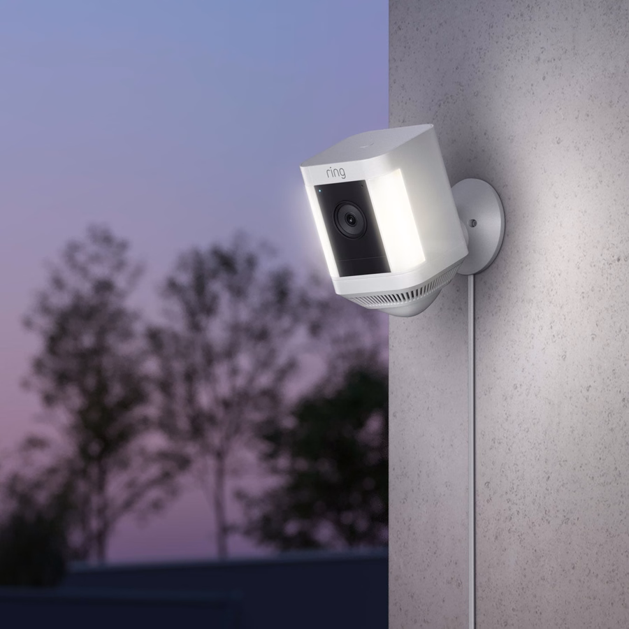 Zasilacz do zastosowań wewnętrznych/zewnętrznych (USB-C) Outdoor Cam Plus, Outdoor Cam Pro, Stick Up Cam Pro, Spotlight Cam (2. generacji), Spotlight Cam Plus, Spotlight Cam Pro