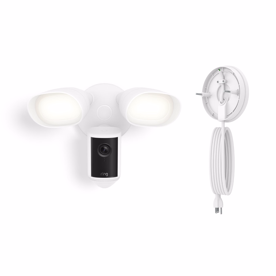 Floodlight Cam Pro (najnowszy model) obsługujący rozdzielczość Retinal 4K